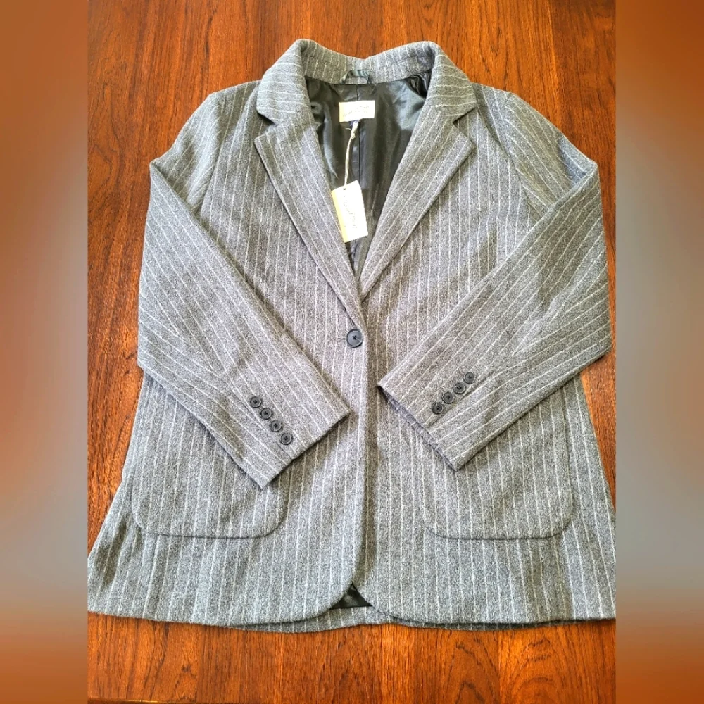 Universal Thread Women's Grey Pinstripe Relaxed Fit Wool-Like Blazer XL New